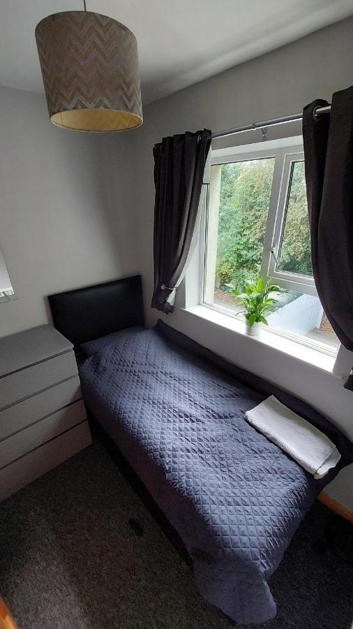 Small Single Room Letterkenny Bagian luar foto